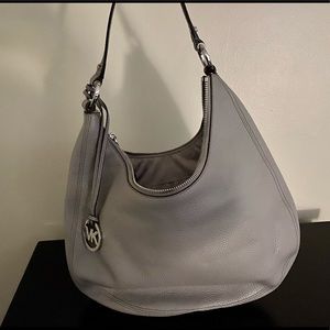 Michael Kors Hobo